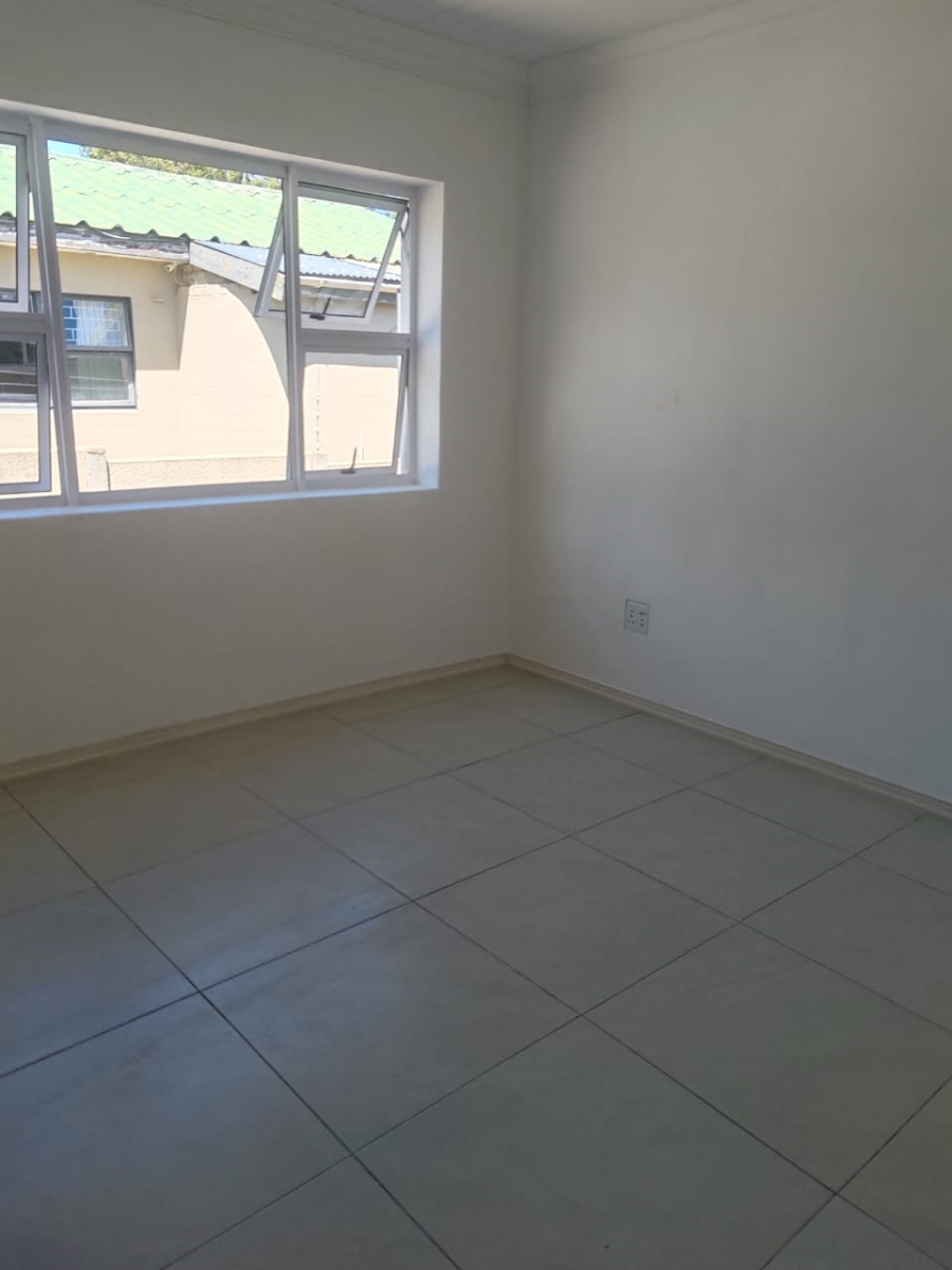 3 Bedroom Property for Sale in Palmiet Western Cape